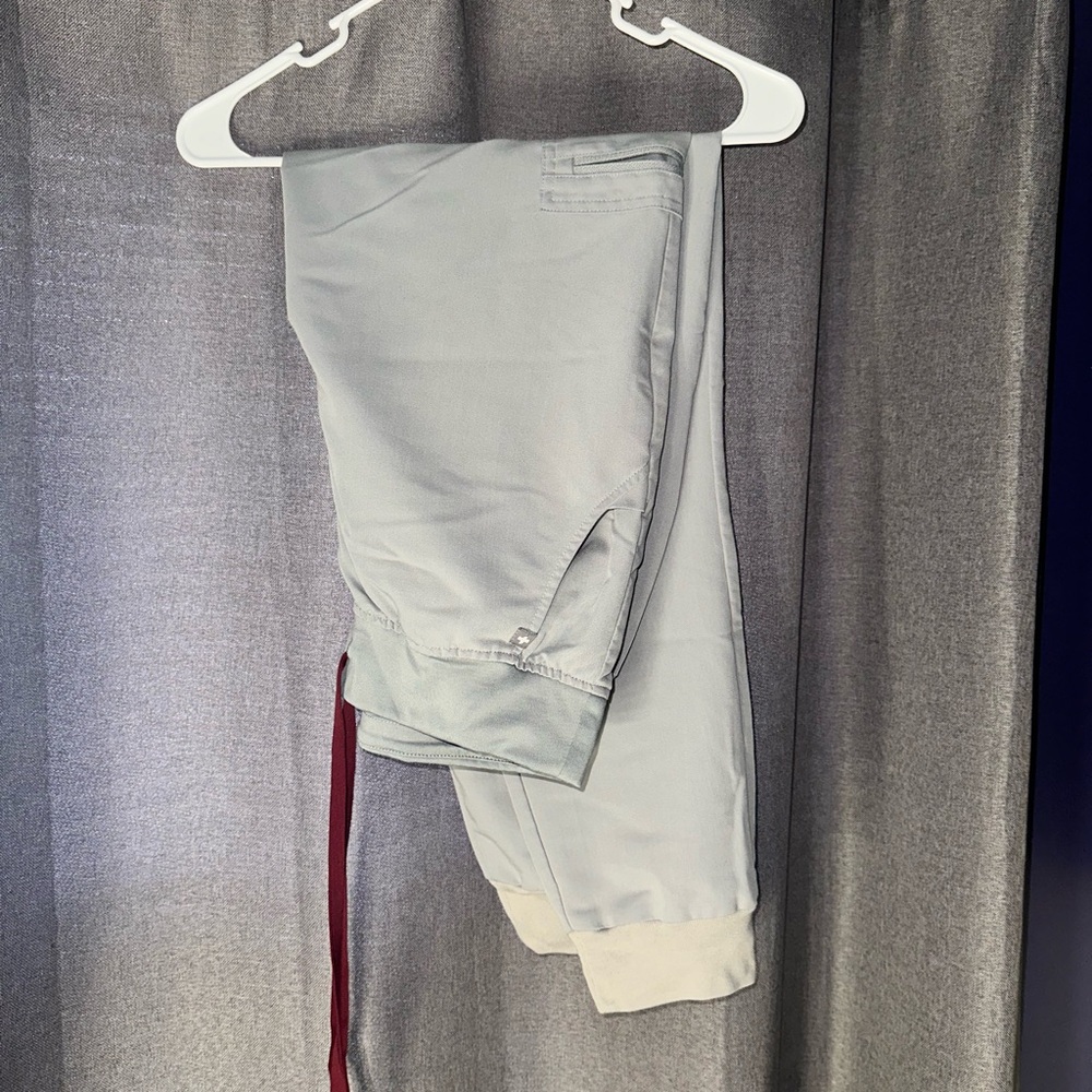 figs cement zamora jogger scrubs